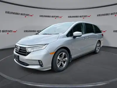 // ACCIDENT FREE!! // Built for busy family life, this used 2022 Honda Odyssey EX-L Navi Auto offers...