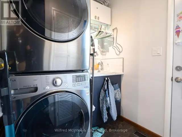 294 2ND STREET Hanover, Ontario in Houses for Sale in Owen Sound - Image 31