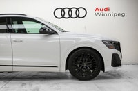 NO LUXURY TAX + Save over $13,700 from new on this ultra low KM DEMO 2024 Audi Q8 with Quattro All-W... (image 4)