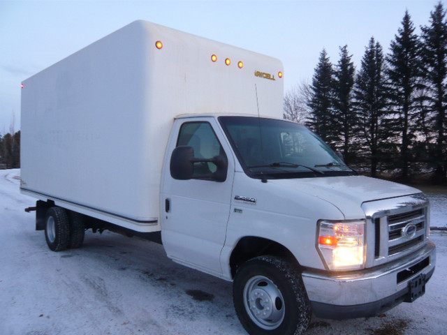 2012 Ford E-450 COMMERCIAL CUTAWAY CUBE VAN, 16 FOOT BOX LOW KMS in Cars & Trucks in Edmonton - Image 3