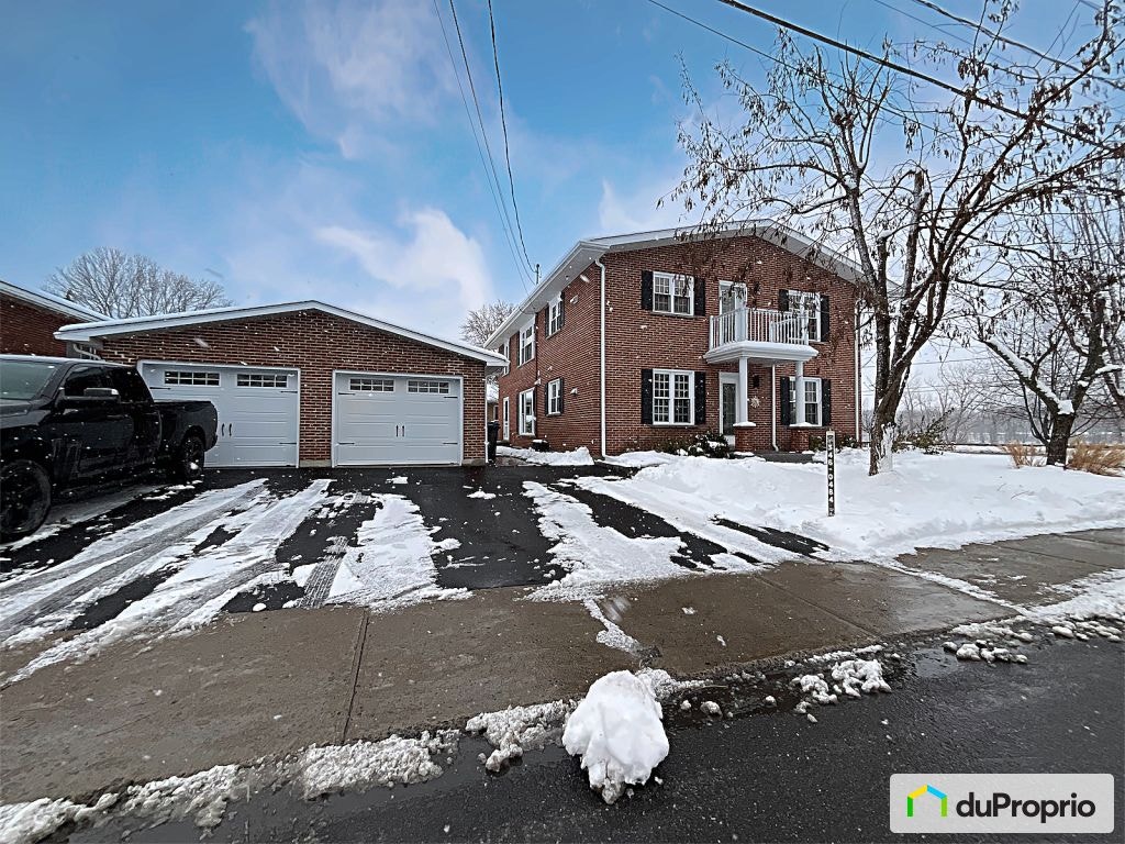 $995,000 - 2 Storey for sale — photo 2
