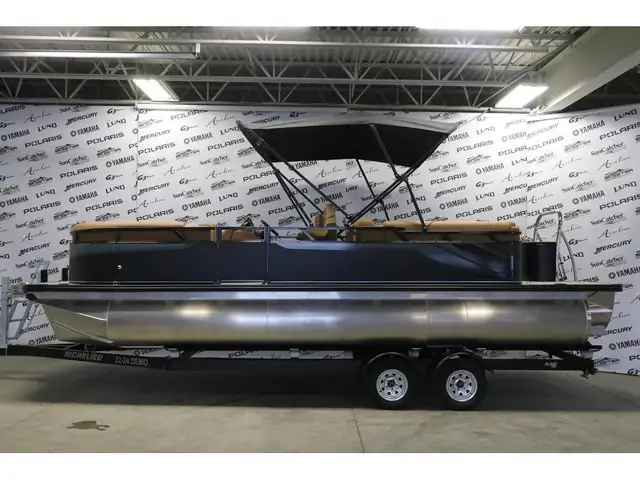 2026 Avalon AVALON VENTURE 2385 QL + YAMAHA VMAX 115 HP in Powerboats & Motorboats in Laurentides - Image 20