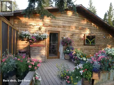Visit REALTOR weRare 30-acre off-grid wilderness retreat in stunning Precipice Valley, BC. This 2,25...