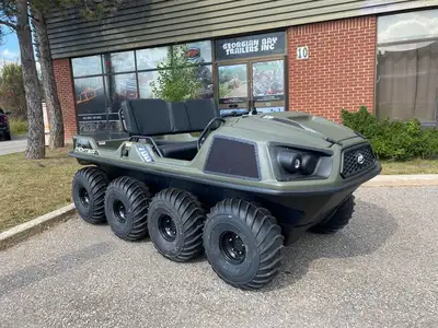 ACT FAST CALL JAMIE@437 882-1953 (UNIT HAS THE BRIGGS EFI ENGINE 23HP)--3 YEAR WARRANTY NO CHARGE -A...