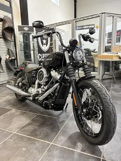 Oppotunity doesn't knock it RUMBLES!!! Looking for a Have you always wanted a Harley? Financing and...