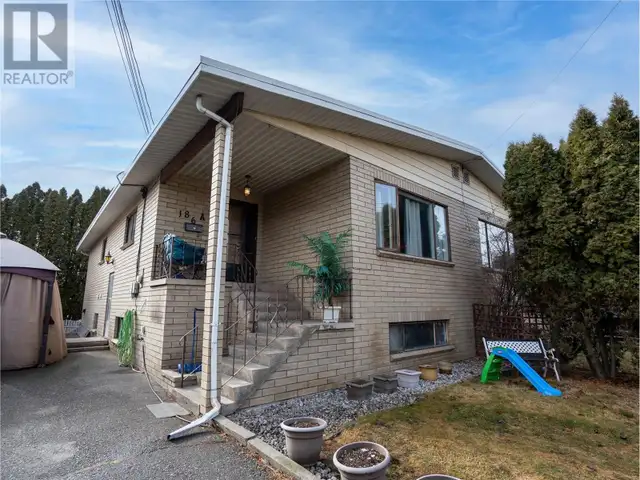 186 Waterford Avenue Penticton, British Columbia63235528033921121