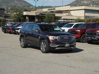 2017 GMC Acadia SLT AWD Comfortable, capable, and family-friendly this 2017 GMC Acadia SLT AWD bring... (image 2)