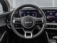 2024 Kia Sportage LX AWD | LANE KEEP ASSIST | CARPLAY The 2024 Kia Sportage LX AWD is the entry-leve... (image 7)