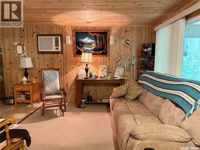 404 Northshore DRIVE Northern Admin District, Saskatchewan in Houses for Sale in La Ronge - Image 3