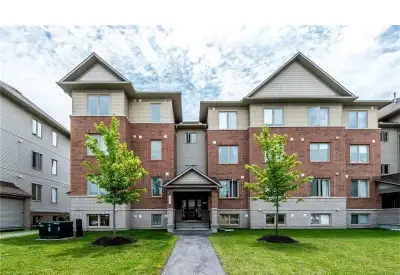 Semi furnished spacious 2 bedrooms plus den is available for rent from 1 July 2026. The Den can be u...