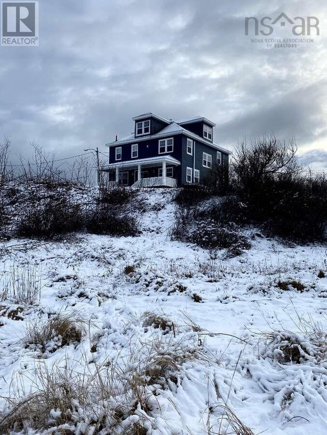 11 Eleventh Street Glace Bay, Nova Scotia Houses for Sale Cape