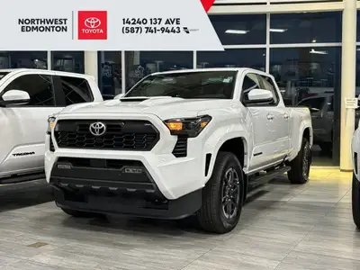 This Toyota Tacoma delivers a Intercooled Turbo Regular Unleaded I-4 2.4 L/146 engine powering this...