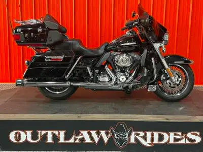 STOCK # 2013-684903 2013 HARLEY-DAVIDSON ULTRA LIMITED finished in classic Vivid Black with only 36,...