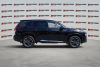Step into the future of sophisticated driving with the stunning 2025 Nissan Rogue Platinum. This imp... (image 6)