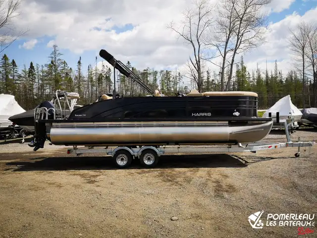 2021 Harris Sunliner 230 in Powerboats & Motorboats in Rimouski / Bas-St-Laurent - Image 3