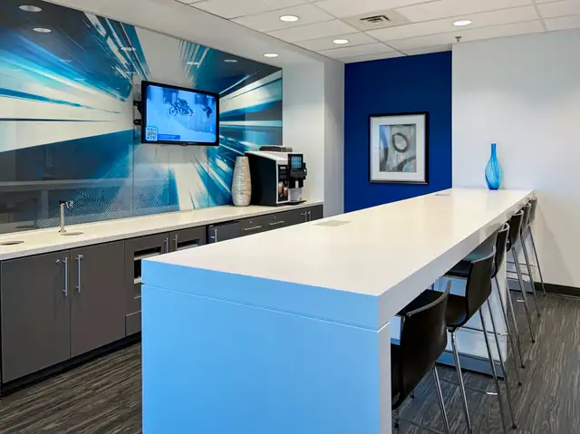 Flexible office memberships in Yonge and Sheppard Toronto in Commercial & Office Space for Rent in City of Toronto - Image 7