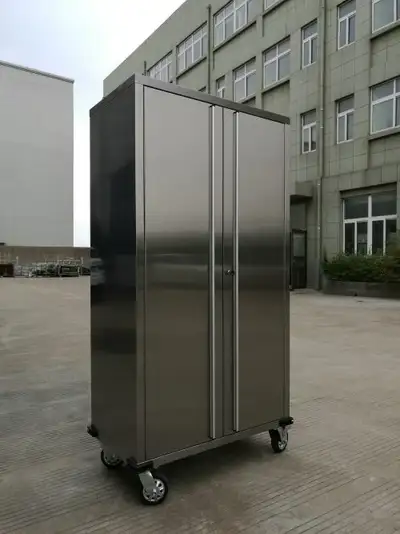 NEW 72″ STAINLESS STEEL ROLLER CABINET W/ LOCKS 72SSC, View more