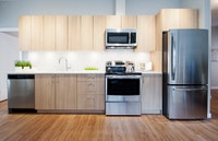 LUXURY 2 BEDROOM PLUS DEN SUITES IN DOWNTOWN VICTORIA! Come and view your new home today! Current In... (image 2)