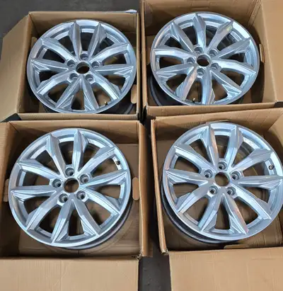 Rim Size: 7 x 17 OFFSET 34 Bolt Pattern: 5 x 112 Centre Bore 57.1MM LITTLE Scuff shown in picture Fi...