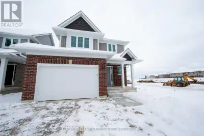 This well-maintained, energy-efficient, net-zero ready home is located in the highly desirable Harve...