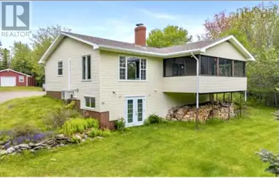 Welcome to country living with the convenience of town amenities! This spacious 3-bedroom, 2-bathroo...