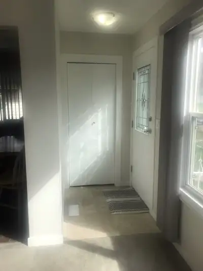 Available Immediately ~ two bedroom, one bathroom top floor of a duplex located in Alexis Park. RENT...