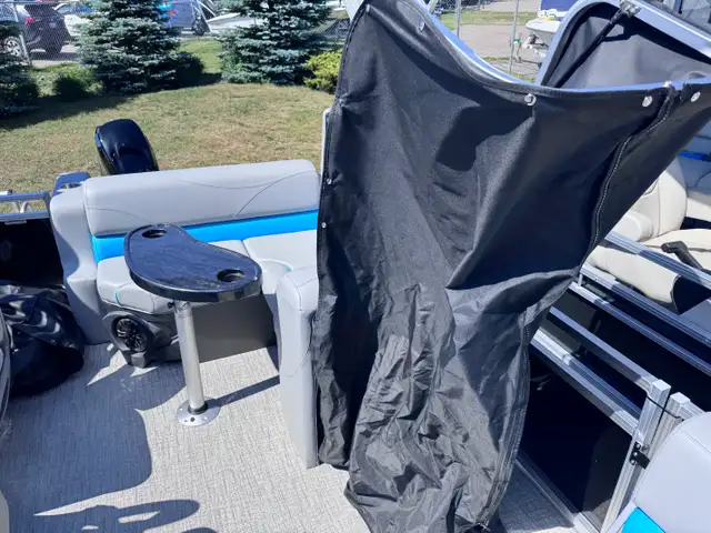 2025 Legend LE 19 RS EXT Pontoon Boat in Powerboats & Motorboats in Barrie - Image 16