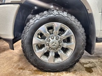 This One Owner 2019 RAM 3500 Crew Cab 4x4 Limited 149 WB 6.4 Box has the I6 6.7L Cummins Diesel engi... (image 5)