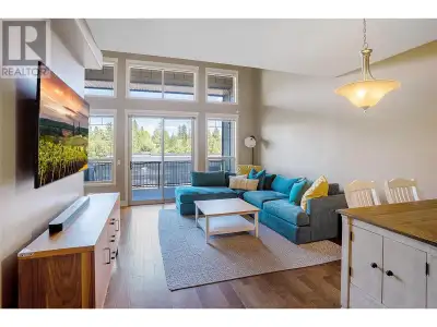 TownHomes for Toys – RV Living, Elevated! Welcome to Tesoro Arca, a premier development designed wit...