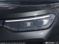 Experience effortless driving in the brand-new 2025 Volkswagen Tiguan Trendline, boasting a mere 5 k... (image 6)