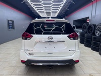 Experience the perfect combination of performance and style with this 2018 Nissan Rogue AWD SV in a... (image 5)