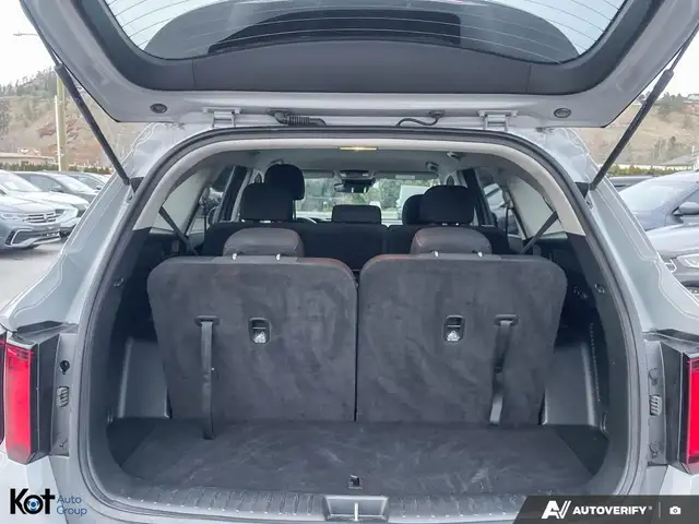 2023 KIA Sorento LX+ AWD for sale in Cars & Trucks in Kelowna - Image 28