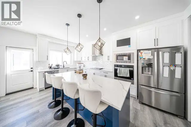 123 Saddlecrest Grove NE Calgary, Alberta in Houses for Sale in Calgary - Image 8