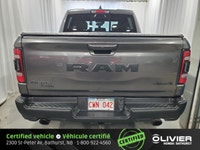 -4x4 -Fog Lights -Side Step Bar -Soft Tonneau Cover -Mag Wheels -Power Seats -Navigation -Leather Se... (image 4)