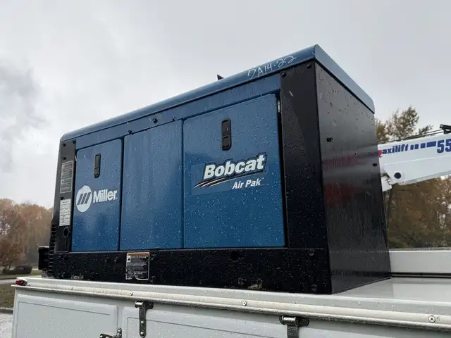 2024 Ram 5500 Heavy Duty Laramie 4x4 Crew Cab Cummins Service Tr in Heavy Trucks in Regina - Image 24