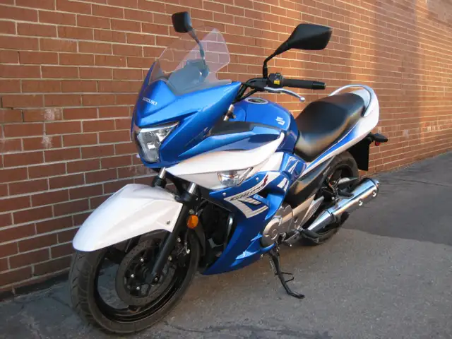 2015 SUZUKI GW250F in Street, Cruisers & Choppers in City of Toronto - Image 4