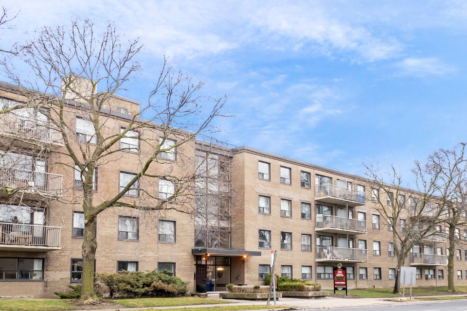 Lawrence Apartments - 2 Bedroom available at 1004 Lawrence Avenu 5