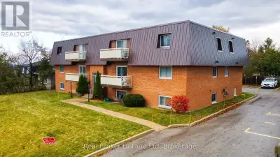 Why rent when you can own your slice of effortless living? This freshly reimagined condo in Owen Sou...