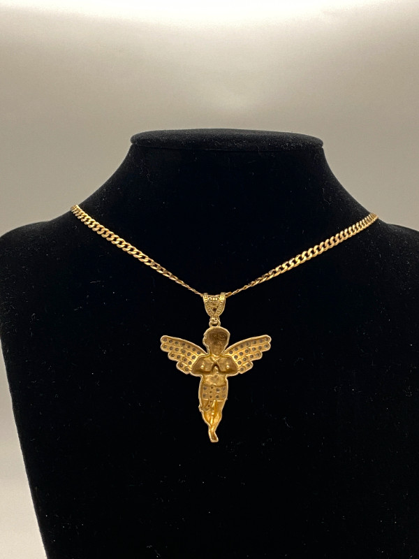 10K Yellow Gold Angle With Cubics Charm Pendant $245 in Jewellery & Watches in Mississauga / Peel Region - Image 4
