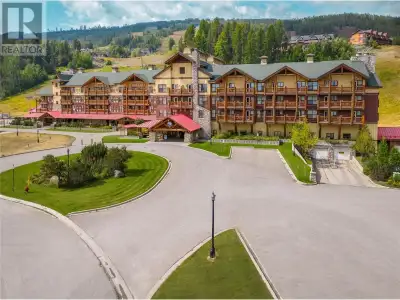 Situated at the base of Kimberley's fabulous ski resort, Trickle Creek Lodge offers you an affordabl...