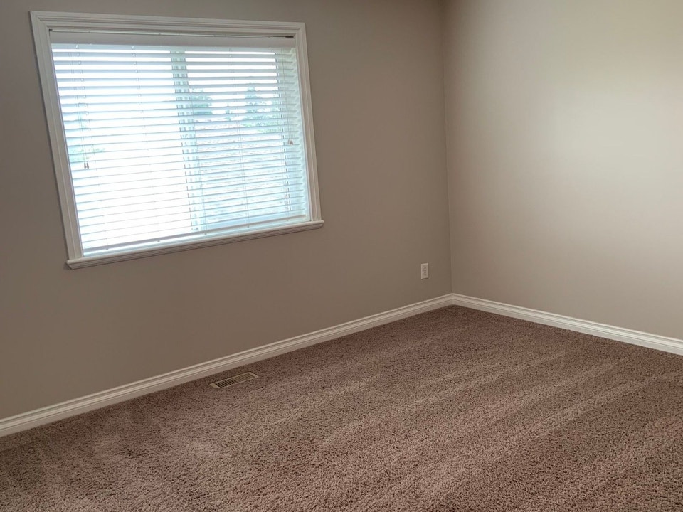 Spacious Family Upper Home 5