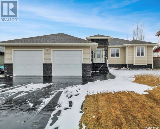 720 St Andrews DRIVE Swift Current, Saskatchewan in Houses for Sale in Swift Current