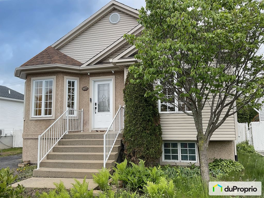 $618,000 - Intergenerational for sale in Terrebonne (Terrebonne) — photo 1