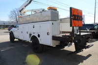 VERSALIFT Service Bucket 37ft and 42ft Working Height PTO operation The bucket comes fully PM- and D... (image 7)