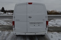 Clean Carfax, Backup Camera, Bluetooth, Power locks and mirrors, Cruise Control, Divider, Shelving,... (image 3)