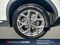 This 2025 BMW X4 xDrive30i Sport Utility offers a panoramic roof that elevates every drive, transfor... (image 6)