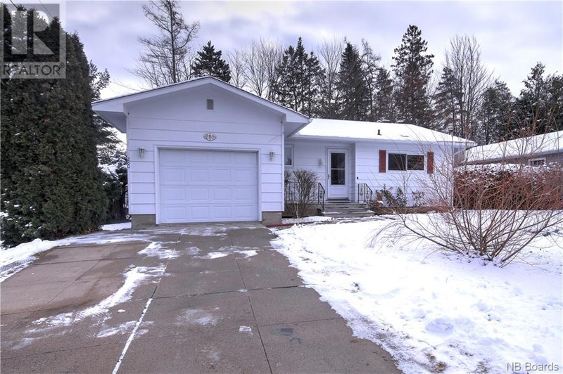 280 Willingdon Street Fredericton, New Brunswick Houses for Sale