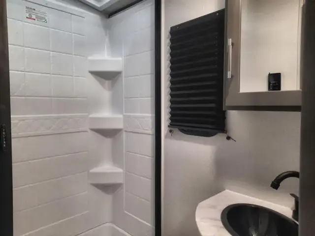 2026 Keystone RV Bullet Crossfire 2290BHWE in Travel Trailers & Campers in St. Albert - Image 36