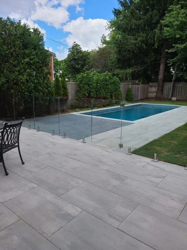 Tempered Glass Panels Standard Sizes for Glass Railing System in Other in Owen Sound - Image 11