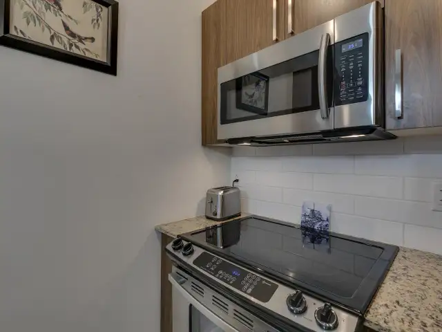 404 2943 NELSON PLACE Abbotsford, British Columbia in Condos for Sale in Abbotsford - Image 18